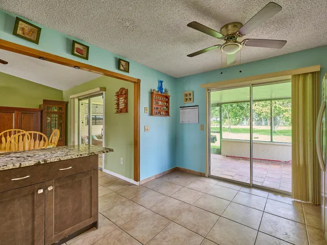  Residence photo 39