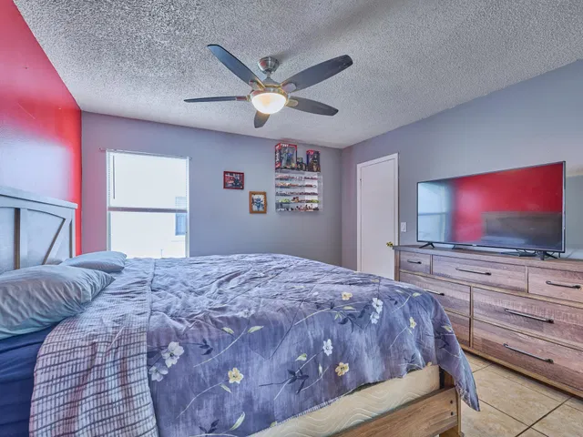  Residence photo 42