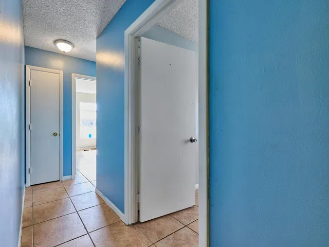  Residence photo 47