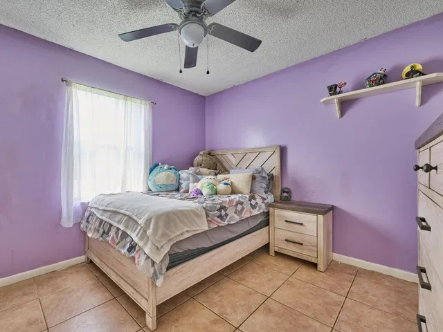 Residence photo 48