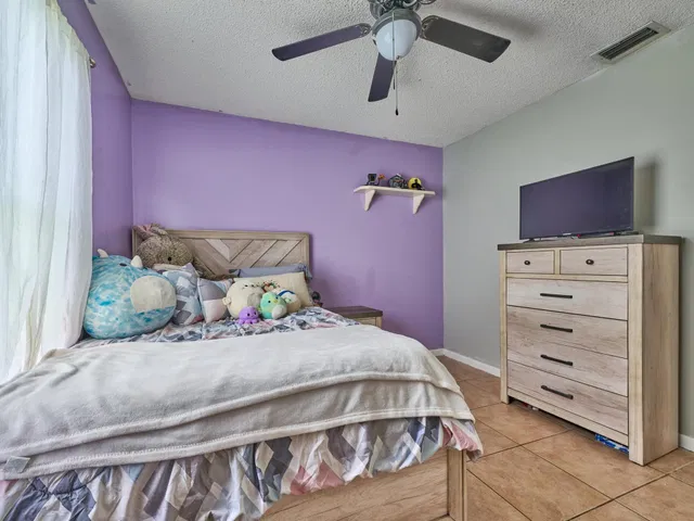  Residence photo 49