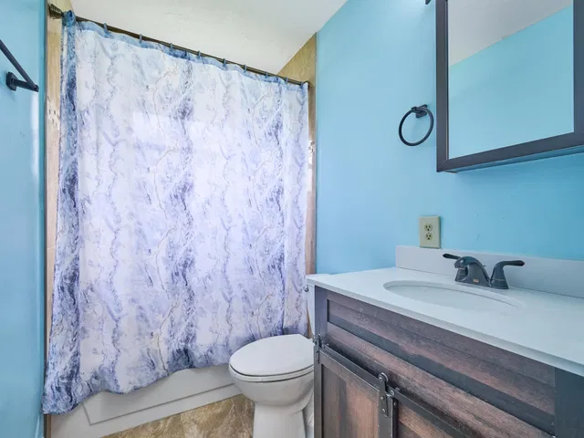  Residence photo 51