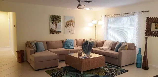 Palm Beach Isles Residence photo 4