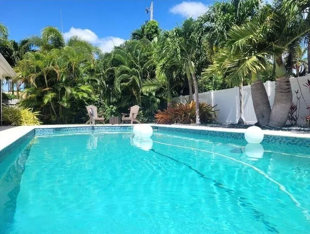 Palm Beach Isles Residence photo 13