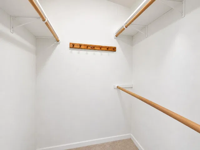  Residence photo 11