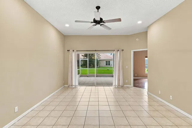 Residence photo 10
