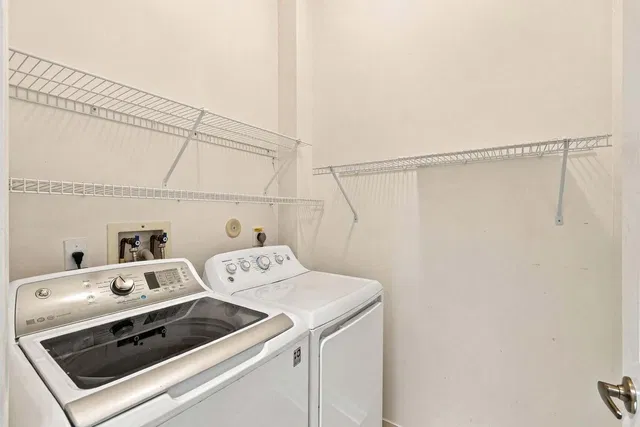 Residence photo 20