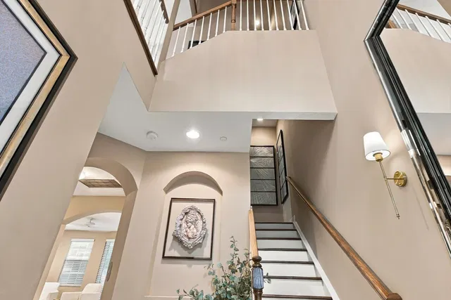  Residence photo 6