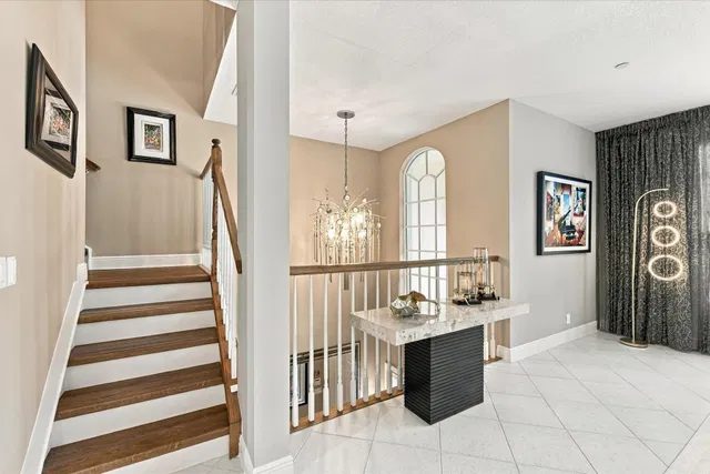  Residence photo 9