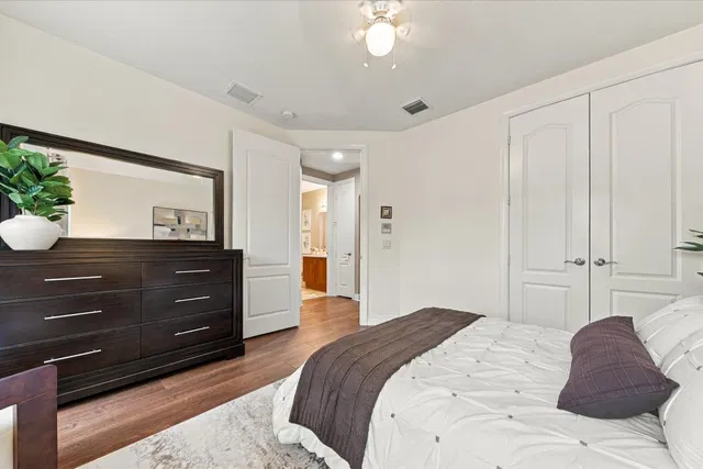  Residence photo 36