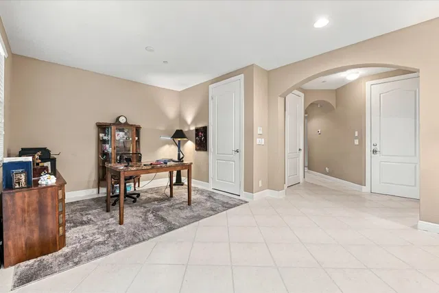 Residence photo 39