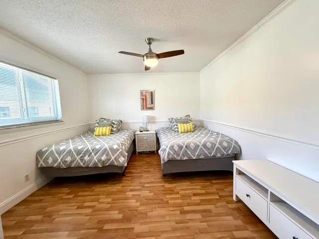 Residence photo 9