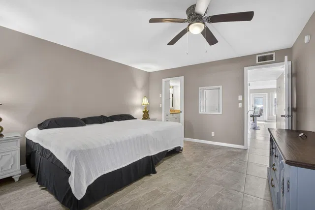  Residence photo 13