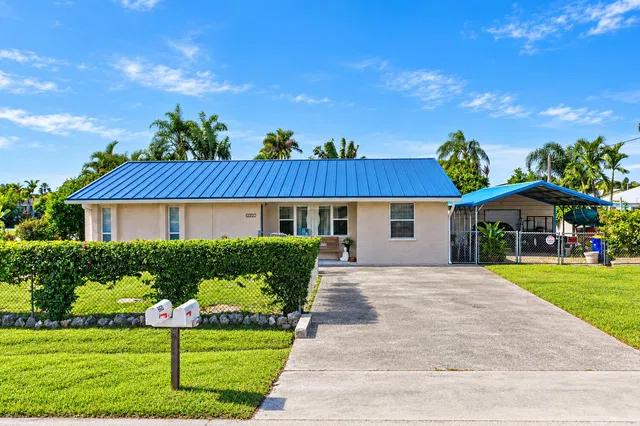 Residence photo 2