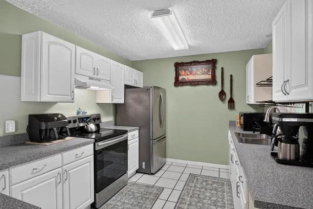 Residence photo 11