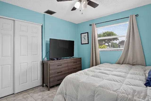 Residence photo 19