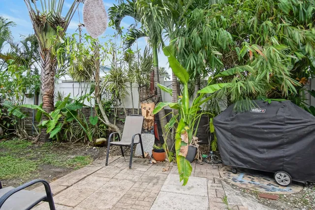 Residence photo 28
