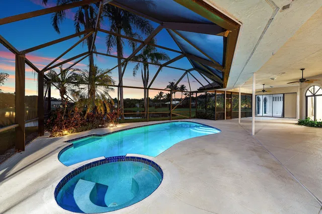 Heritage Oaks Residence photo 9