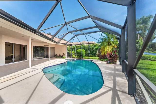 Heritage Oaks Residence photo 50