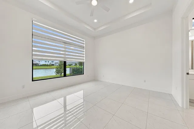  Residence photo 24