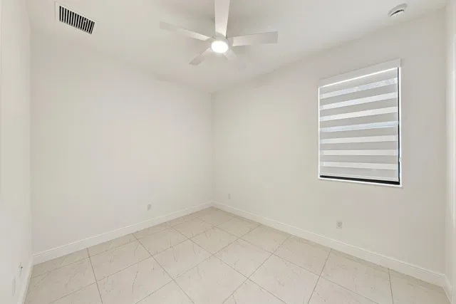  Residence photo 33