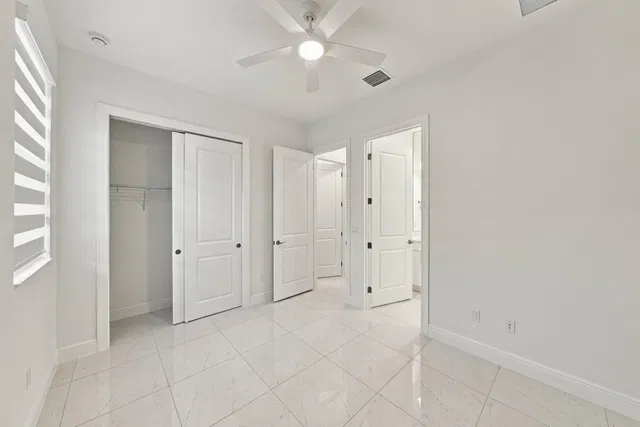  Residence photo 34