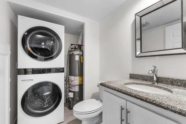  Unit 1202 photo 4