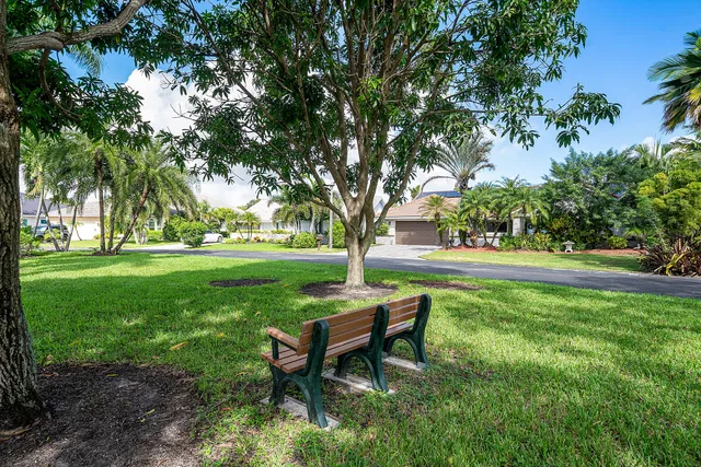  Residence photo 43