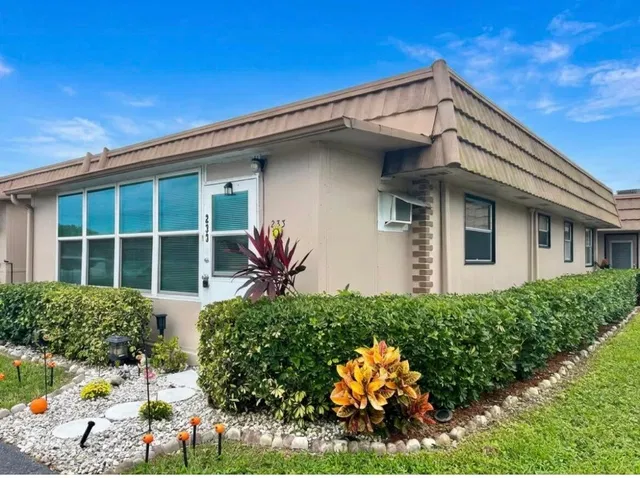 Residence photo 19