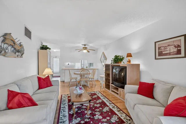  Unit 102 photo 14