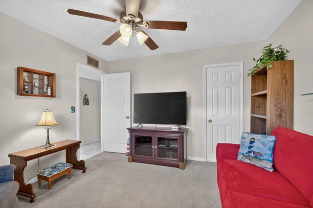  Unit 102 photo 23