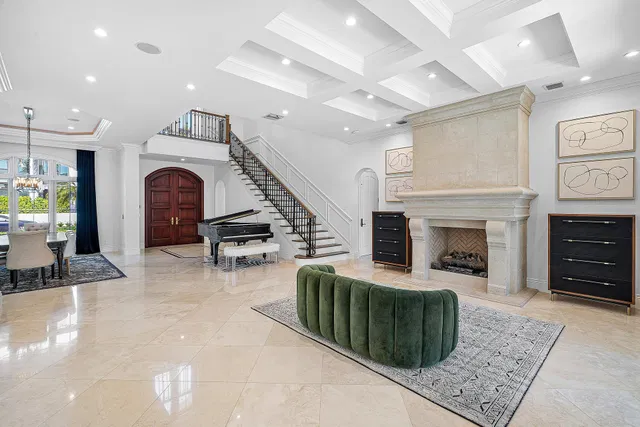 Golden Harbour Residence photo 7
