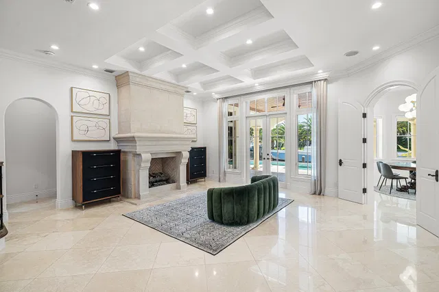 Golden Harbour Residence photo 8