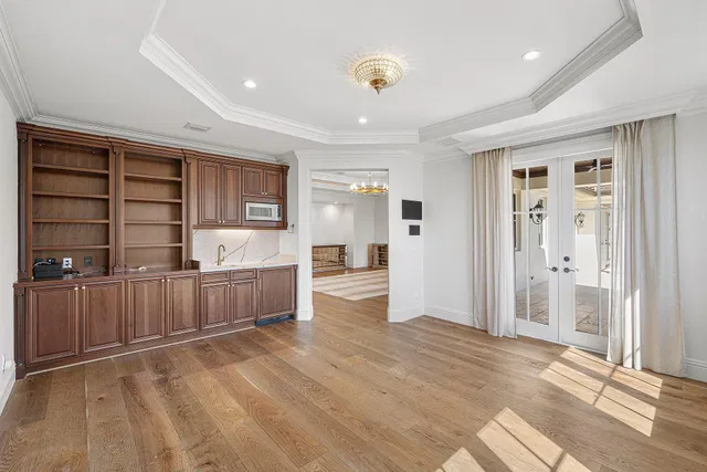 Golden Harbour Residence photo 48