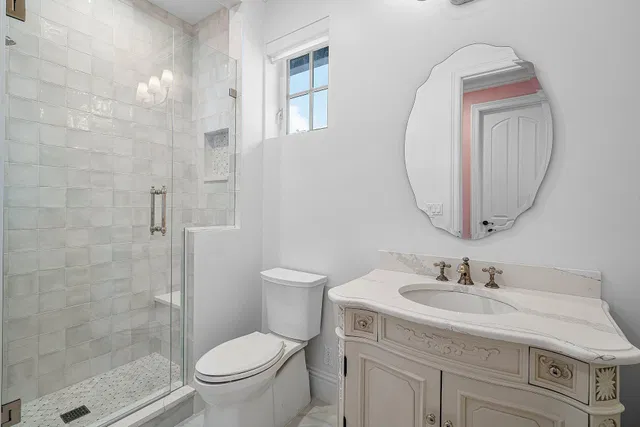 Golden Harbour Residence photo 57