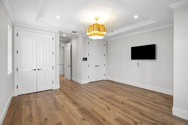 Golden Harbour Residence photo 60