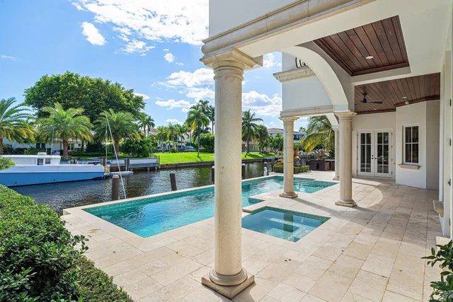 Golden Harbour Residence photo 62