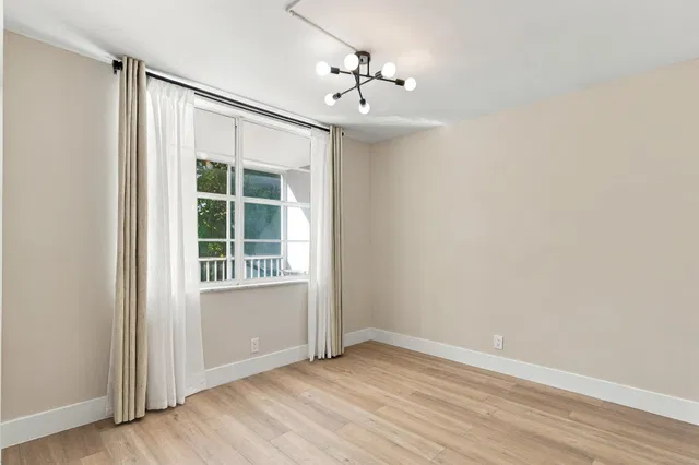 Unit 316 photo 17