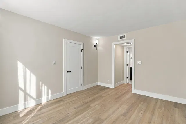 Unit 316 photo 24