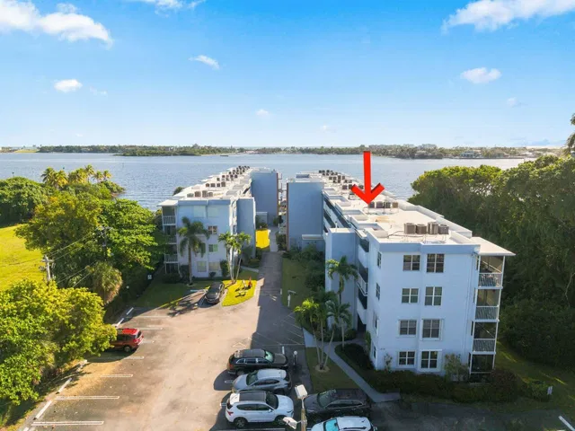 Unit 316 photo 33