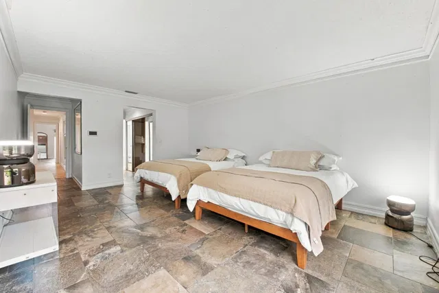  Residence photo 29