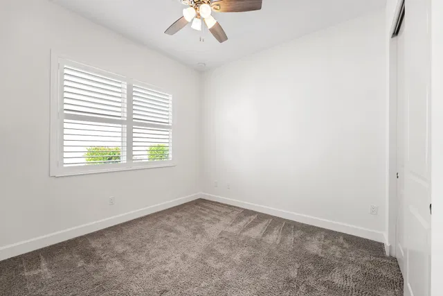 Residence photo 34