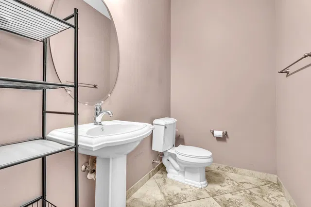 Residence photo 11