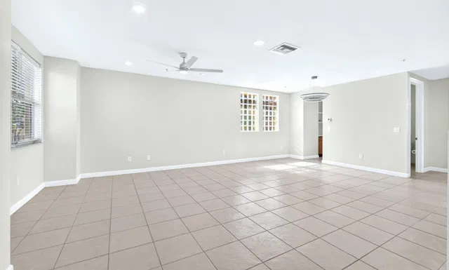 Cityside West Palm Beach Unit 1 photo 16