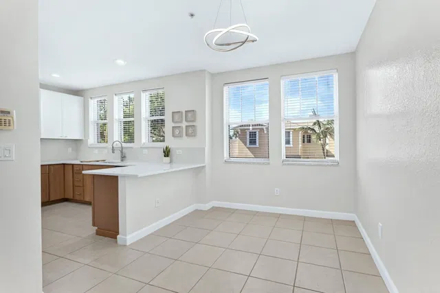 Cityside West Palm Beach Unit 1 photo 18