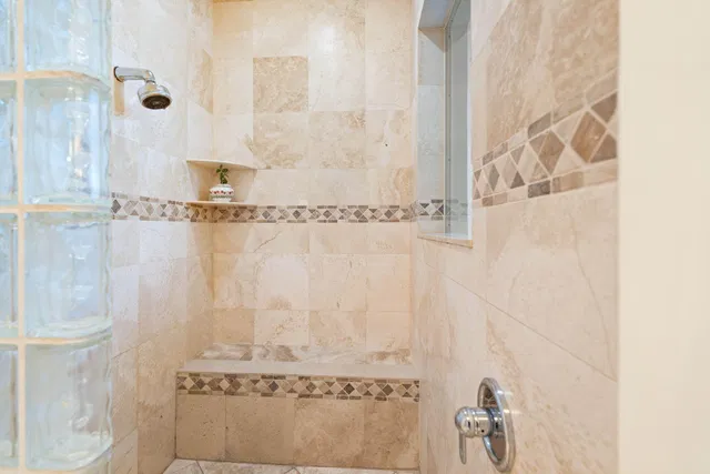  Residence photo 53