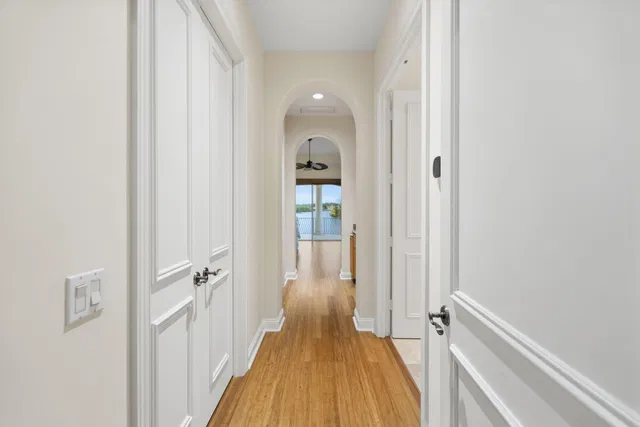  Residence photo 54