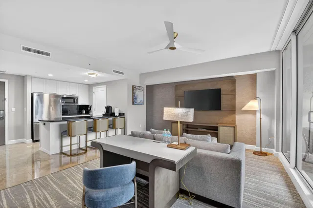 Unit 414 photo 36