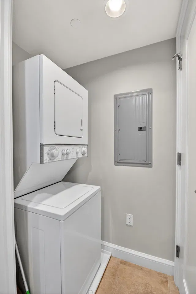 Unit 414 photo 51