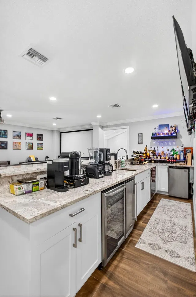  Residence photo 35